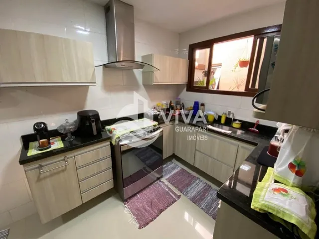 Imagem 10: Ampla Casa de Alto Padrão com 4 Suítes e 3 Vagas de Garagem na Nova Guarapari - Guarapari-Es