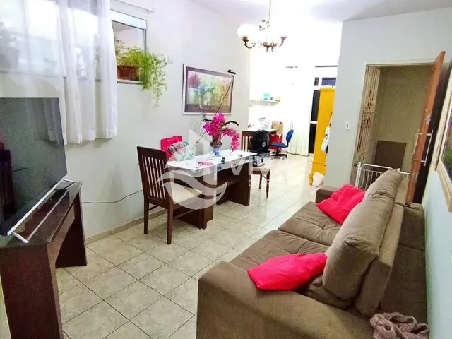 Imagem 12: Apartamento Amplo Frente para Rua Composto por 2 Quartos Á Venda na Praia do Morro, Guarapari-Es