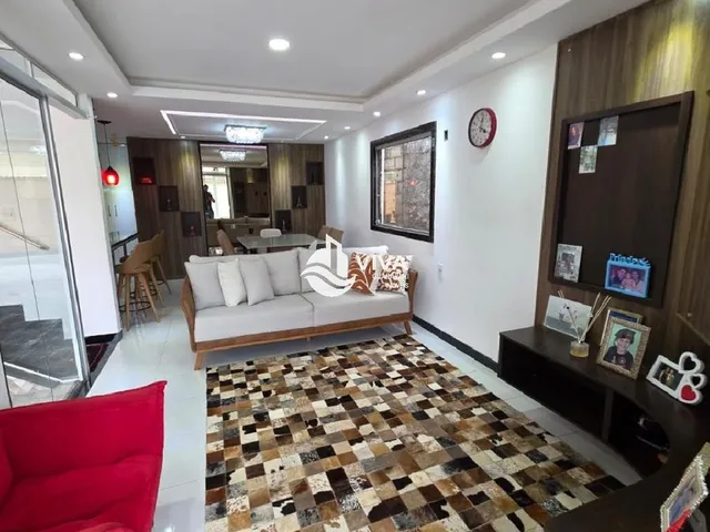 Imagem 5: Imperdível Oportunidade: Casa À Venda em Guarapari-Es,, 3 Quartos, 1 Suíte, 1 Sala, 3 Banheiros, 4 Vagas, 225M²