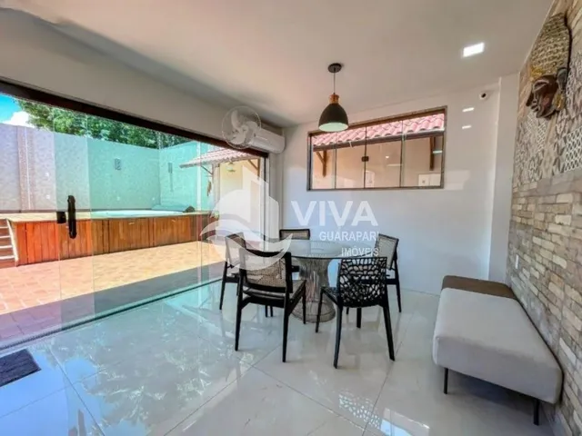 Imagem 7: Espetacular Casa À Venda em Guarapari-Es na Praia do Morro: 4 Quartos, 3 Suítes, 2 Salas, 4 Banheiros, 4 Vagas, 380M²!