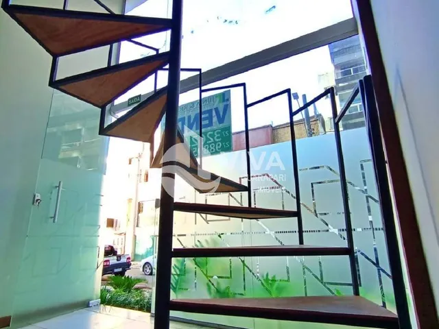 Imagem 10: Ponto Comercial Duplex com 2 Salas À Venda no Centro de Guarapari-Es