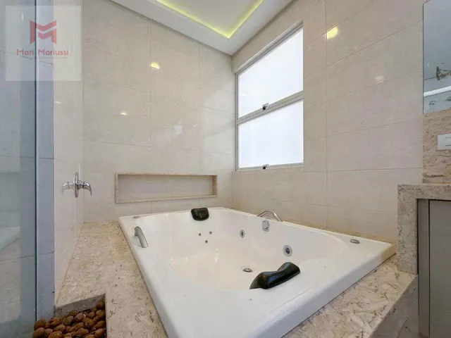 Imagem 10: Casa À Venda em Cascavel, com 3 Quartos, 499,13M²
