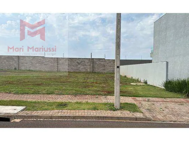 Imagem: Terreno em Condomínio À Venda em Cascavel