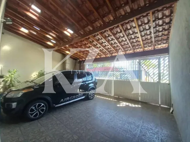 Imagem: Casa Venda com 3 Dormitórios no Bairro