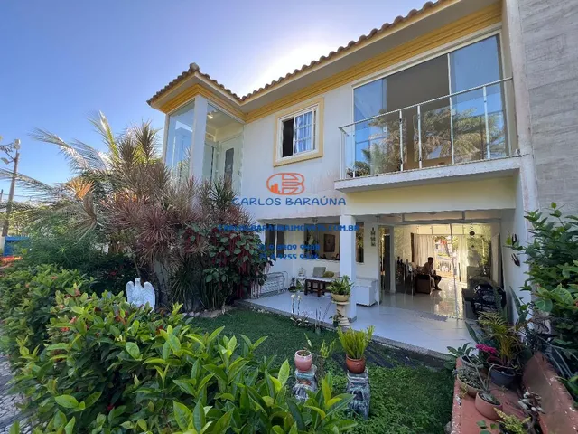 Imagem: Casa Espaçosa com 4 Suítes no Condomínio