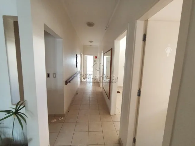 Imagem 3: Casa Comercial para Locação no Centro de São José do Rio Preto-Sp: 10 Salas, 5 Banheiros, 345,63 M² de Área