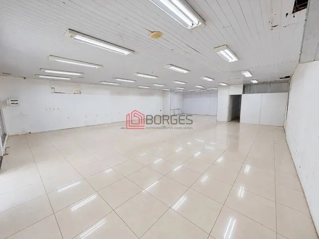 Imagem 6: Ponto Comercial para Locação / Av. Bernardo Sayão, Quatro Bocas