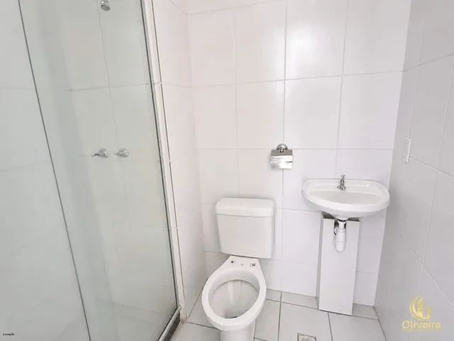 Imagem 6: Apartamento para Locação em Belford Roxo, Centro, 2 Dormitórios, 1 Banheiro, 1 Vaga