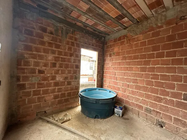 Imagem 5: Casa para Venda em Belford Roxo, São Bernardo, 2 Dormitórios, 1 Banheiro