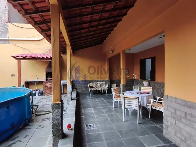 Imagem 3: Casa para Venda em Belford Roxo, Lisboa5, 4 Dormitórios, 1 Suíte, 2 Banheiros