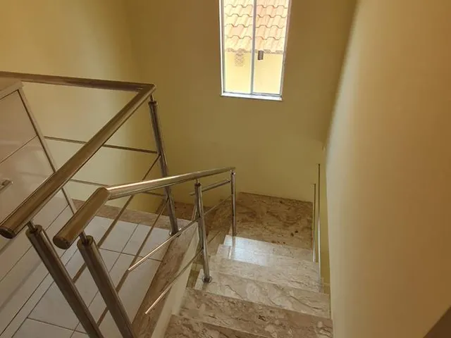 Imagem 11: Casa À Venda em Ipitanga: 4 Quartos com 550M2 de Terreno