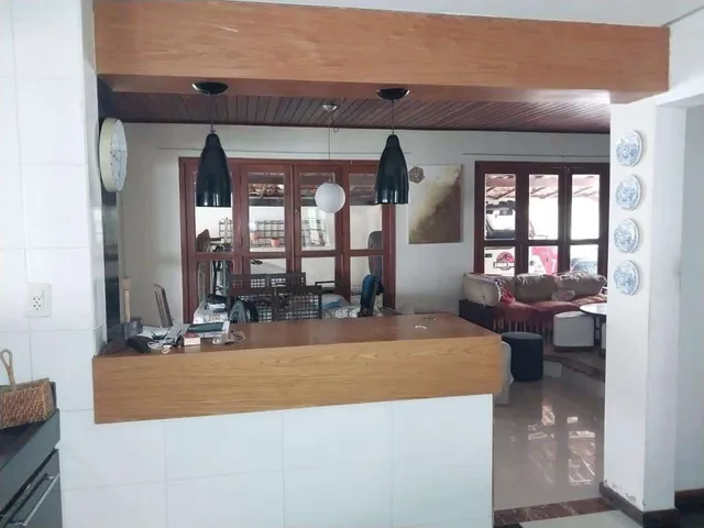 Imagem 7: Casa À Venda em Ipitanga com 3 Suítes e Terreno de 680M²