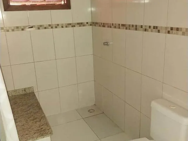 Imagem 10: Casa À Venda em Ipitanga com 3 Suítes e Terreno de 680M²