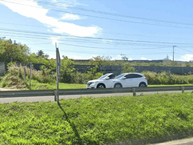 Imagem: Terreno de Esquina com 3 Frentes na Ba-099