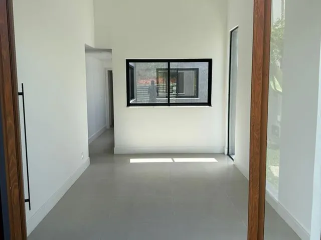 Imagem 13: Casa À Venda no Alphaville Litoral Norte 2 com Piscina