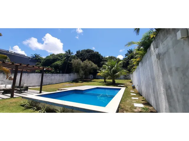 Imagem 4: Casa À Venda com 4 Suítes e Piscina no Condomínio Busca Vida, Camaçari