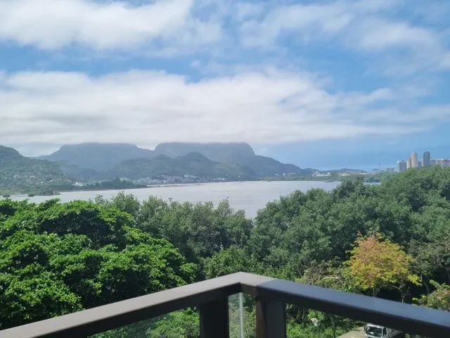 Imagem 2: Be Lake com Vista para a Lagoa, 2 Suítes, 2 Vagas e Sol da Manhã no Península
