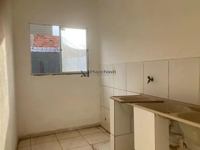 Imagem 6: Casa 3 Quartos Recém-Reformada com Suítes em Lote de 360M²