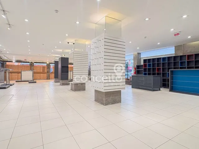 Imagem 5: Loja Comercial com 842M² na Rua XV de Novembro!