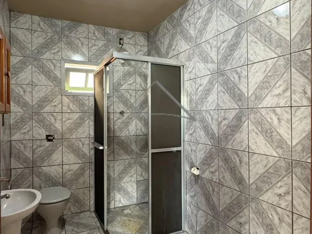 Imagem 3: Casa com Galpão Disponível para Venda no Bairro São Luis - Jaraguá do Sul
