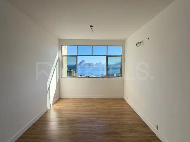 Imagem 15: Apartamento de 2 Quartos À Venda em Icaraí, Niterói