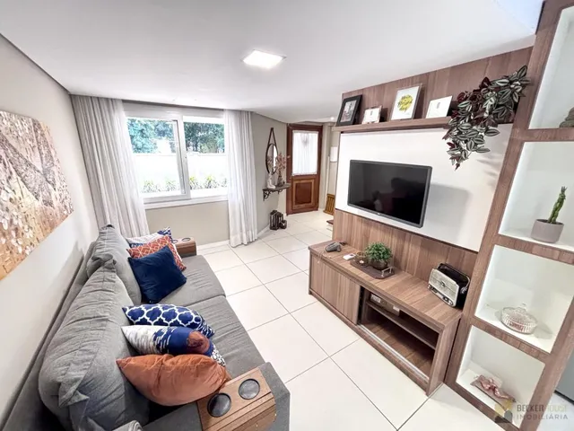 Imagem: Casa 3 Dormitórios Localizada Junto Ao