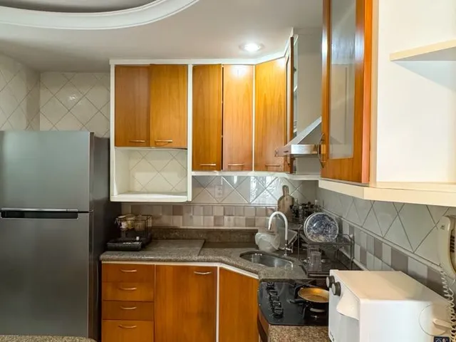 Imagem 6: Apartamento de 2 Quartos, Andar Alto, Sol da Manhã, Vista Livre em Itapuã
