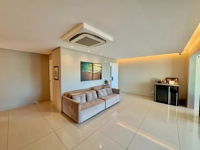 Imagem 6: Apartamento de Luxo para Locação em Parque Tropical com 3 Quartos 3 Suítes 2 Salas 4 Banheiros 3 Vagas 156M²