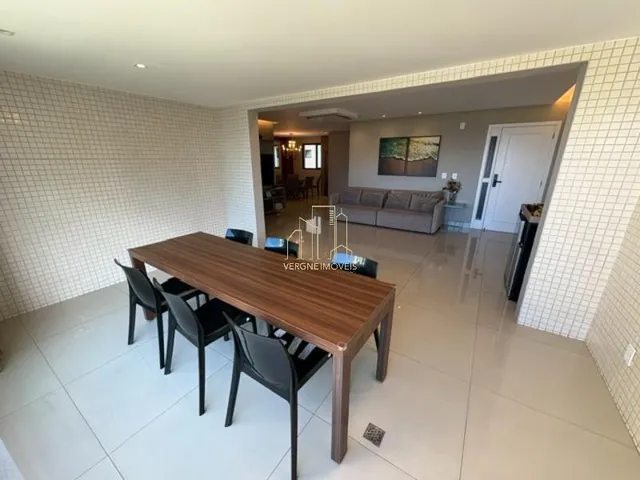 Imagem 11: Apartamento de Luxo para Locação em Parque Tropical com 3 Quartos 3 Suítes 2 Salas 4 Banheiros 3 Vagas 156M²
