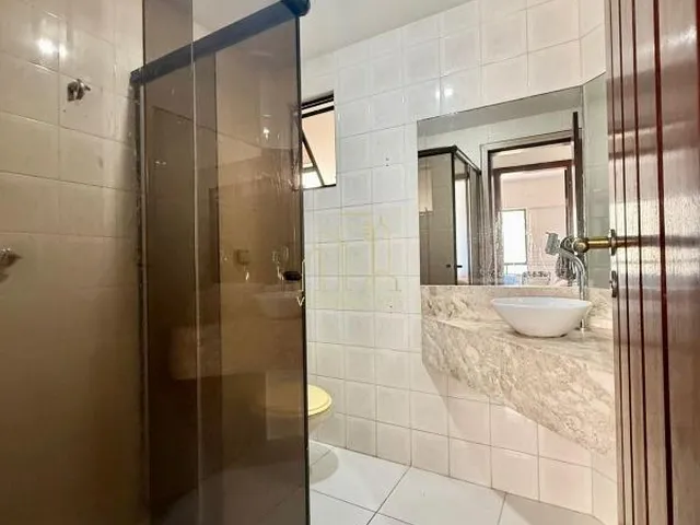Imagem 8: Apartamento À Venda na Pituba com 3 Quartos 1 Suíte 2 Salas 3 Banheiros 1 Vaga 130M²