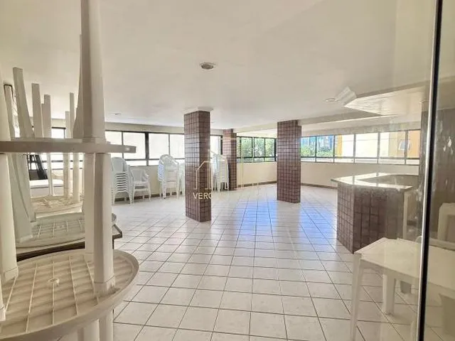 Imagem 6: Apartamento À Venda na Pituba com 3 Quartos 1 Suíte 2 Salas 3 Banheiros 1 Vaga 130M²