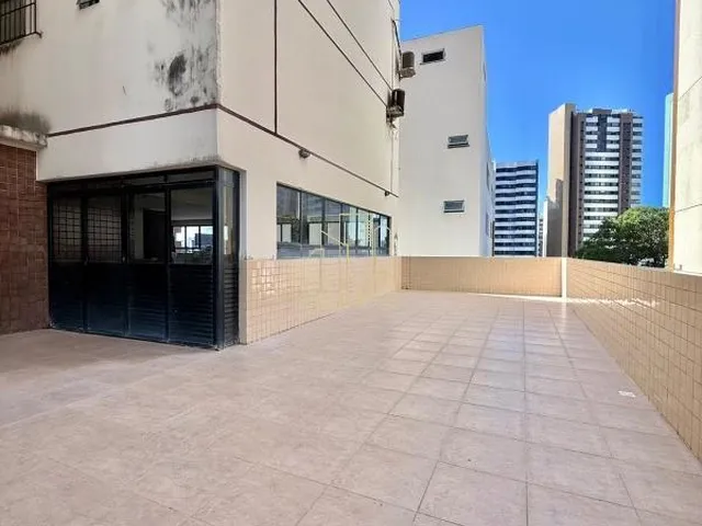 Imagem 14: Apartamento À Venda na Pituba com 3 Quartos 1 Suíte 2 Salas 3 Banheiros 1 Vaga 130M²