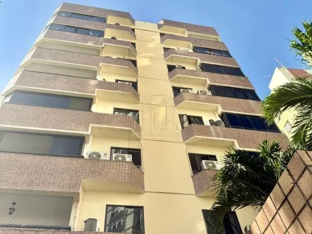 Imagem 12: Apartamento À Venda na Pituba com 3 Quartos 1 Suíte 2 Salas 3 Banheiros 1 Vaga 130M²