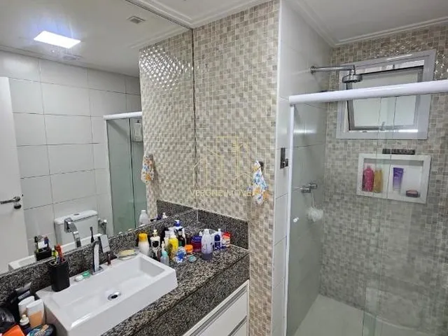 Imagem 11: Apartamento de Luxo na Pituba com 3 Quartos 3 Suítes 3 Salas 5 Banheiros 3 Vagas de Garagem 130M²