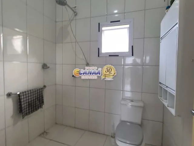 Imagem 4: Sobrado À Venda em Mongaguá com Espaço para Toda a Família!