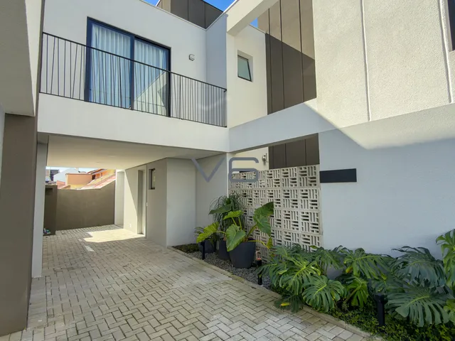 Imagem 7: Sobrado Padrão com 3 Suítes, 2 Vagas de Garagem, 137,82 M² Privativos no Guabirotuba, Curitiba - Pr