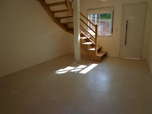 Imagem 12: Sobrado 02 Dormitórios a Venda no Bairro Salgado Filho, em Caxias do Sul