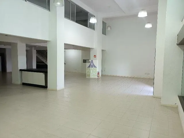 Imagem 10: Sala Comercial Térrea com 487 M² para Venda Ou Locação, Bairro Sanvitto, em Caxias do Sul/Rs