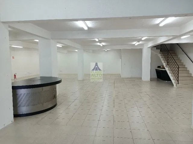 Imagem 2: Sala Comercial Térrea com 487 M² para Venda Ou Locação, Bairro Sanvitto, em Caxias do Sul/Rs