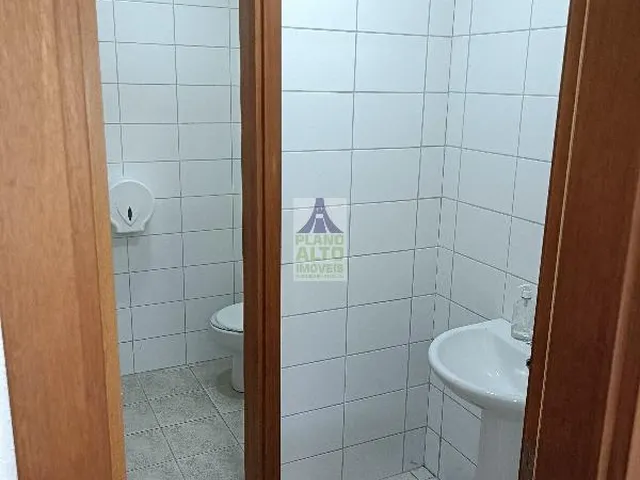 Imagem 5: Sala Comercial Térrea com 487 M² para Venda Ou Locação, Bairro Sanvitto, em Caxias do Sul/Rs