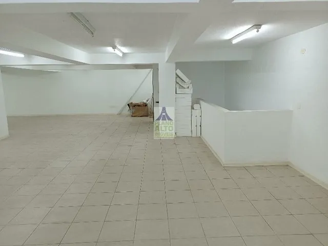 Imagem 16: Sala Comercial Térrea com 487 M² para Venda Ou Locação, Bairro Sanvitto, em Caxias do Sul/Rs