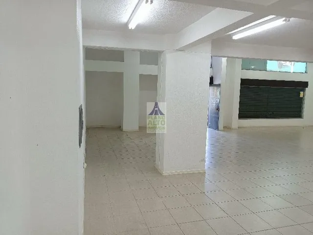 Imagem 6: Sala Comercial Térrea com 487 M² para Venda Ou Locação, Bairro Sanvitto, em Caxias do Sul/Rs