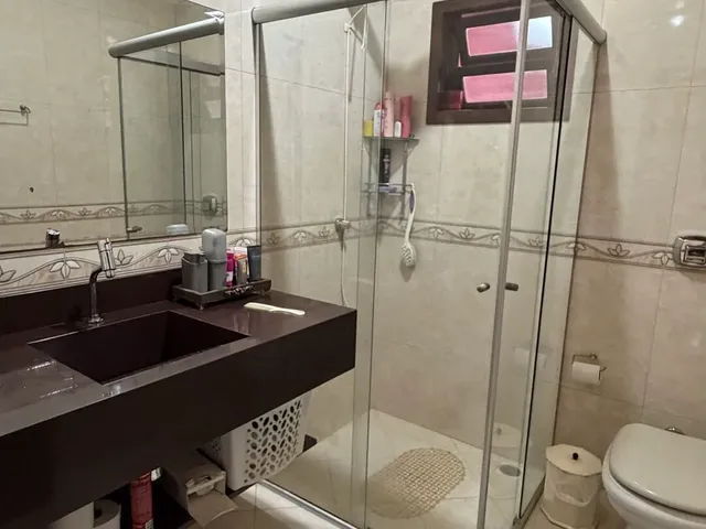 Imagem 11: Casa Sobrado com 5 Dormitórios no Costa e Silva