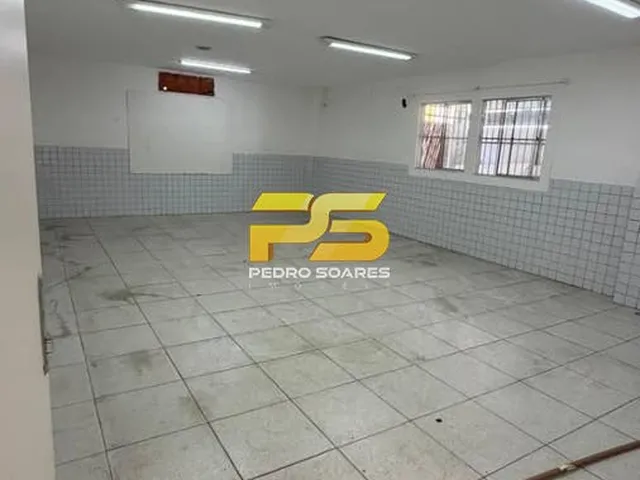 Imagem: Alugo Prédio Comercial no Bessa