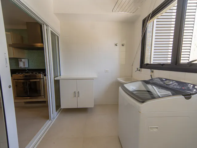 Imagem 5: Apartamento para Venda em Riviera com 3 Quartos, Sendo 1 Suíte, 163M²