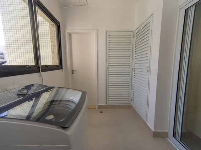Imagem 7: Apartamento para Venda em Riviera com 3 Quartos, Sendo 1 Suíte, 163M²