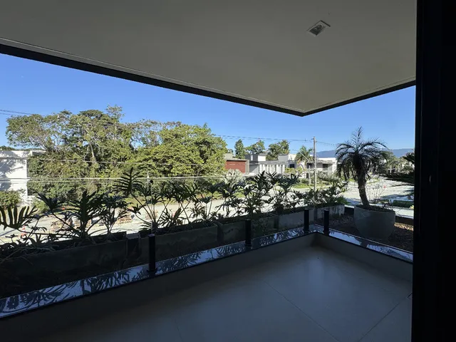 Imagem 3: Casa para Venda em Riviera com 5 Quartos, Sendo 5 Suítes, 493M²