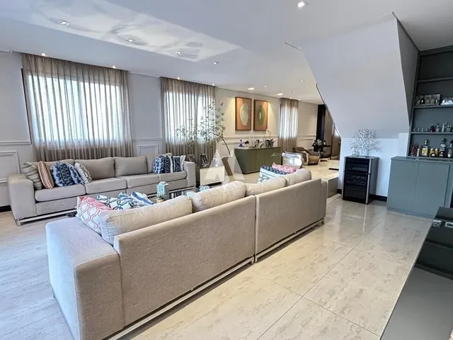 Imagem 4: Exclusiva Cobertura Duplex À Venda com 4 Suítes, Piscina e Churrasqueira no Boqueirão, Santos, São Paulo