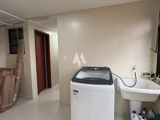 Imagem 11: Apartamento À Venda com 180M² e Elevador Privativo no Gonzaga, Santos, São Paulo