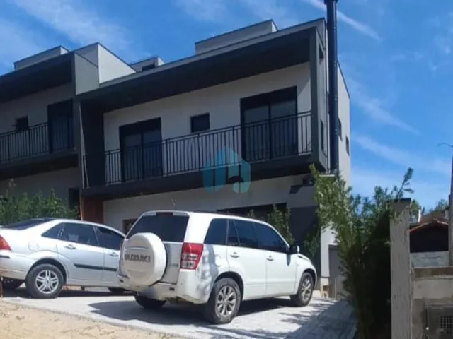 Imagem: Belo Sobrado Próximo Às Dunas do Siriú